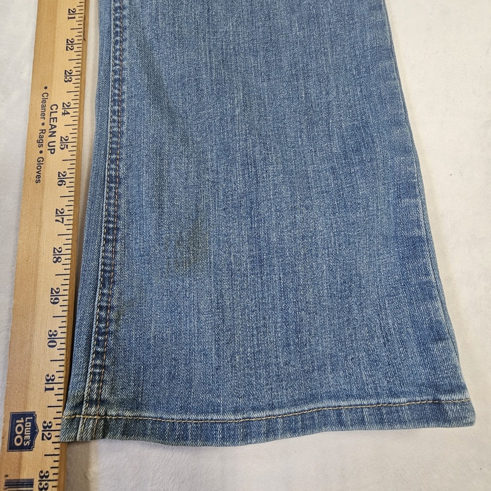 Ariat REAL Mid Rise Boot Flared Jeans Women's Size 30 32" Inseam Medium Wash - Picture 5 of 16